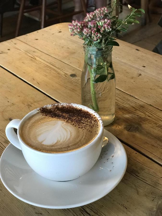 Lucy'S Tearoom Stow-on-the-Wold Exteriér fotografie